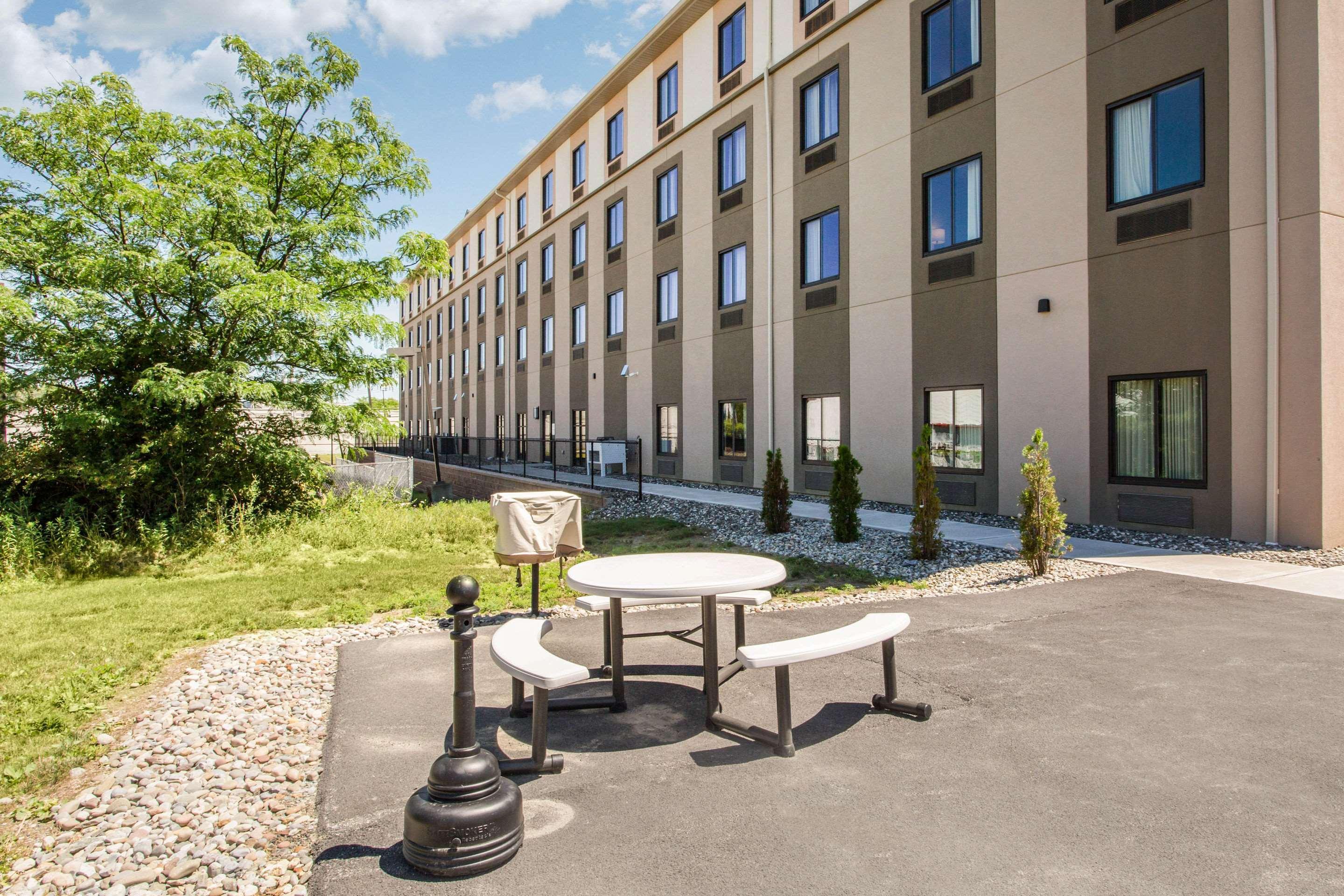 Sleep Inn & Suites Middletown - Goshen Exterior photo